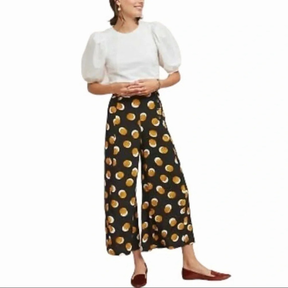 ANTHROPOLOGIE 
WHITE MIKI STATEMENT SLEEVE TOP BY VELVET - Picture 4 of 11